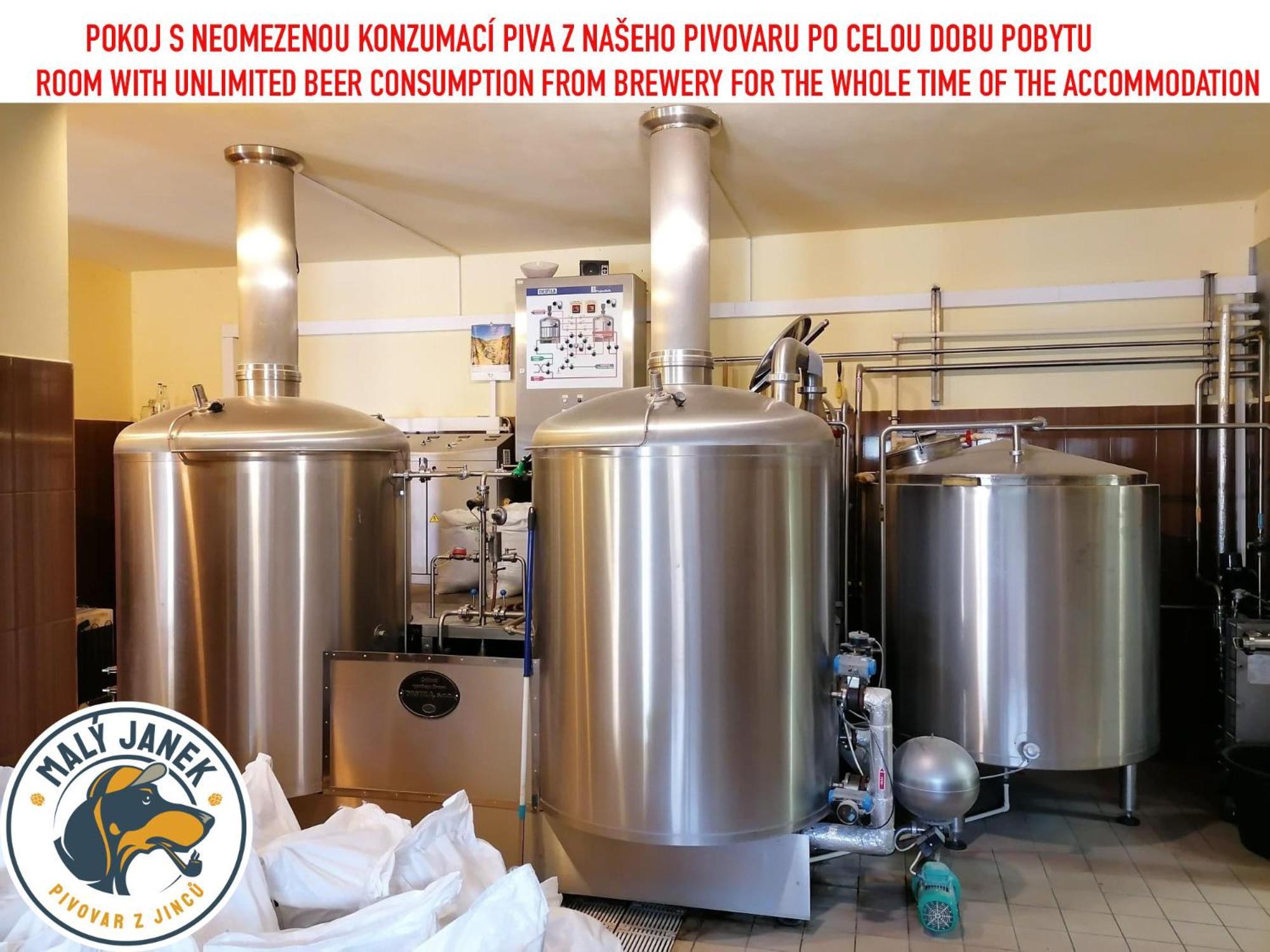 Penzion Eska S Pivovarem Mj Jince Extérieur photo