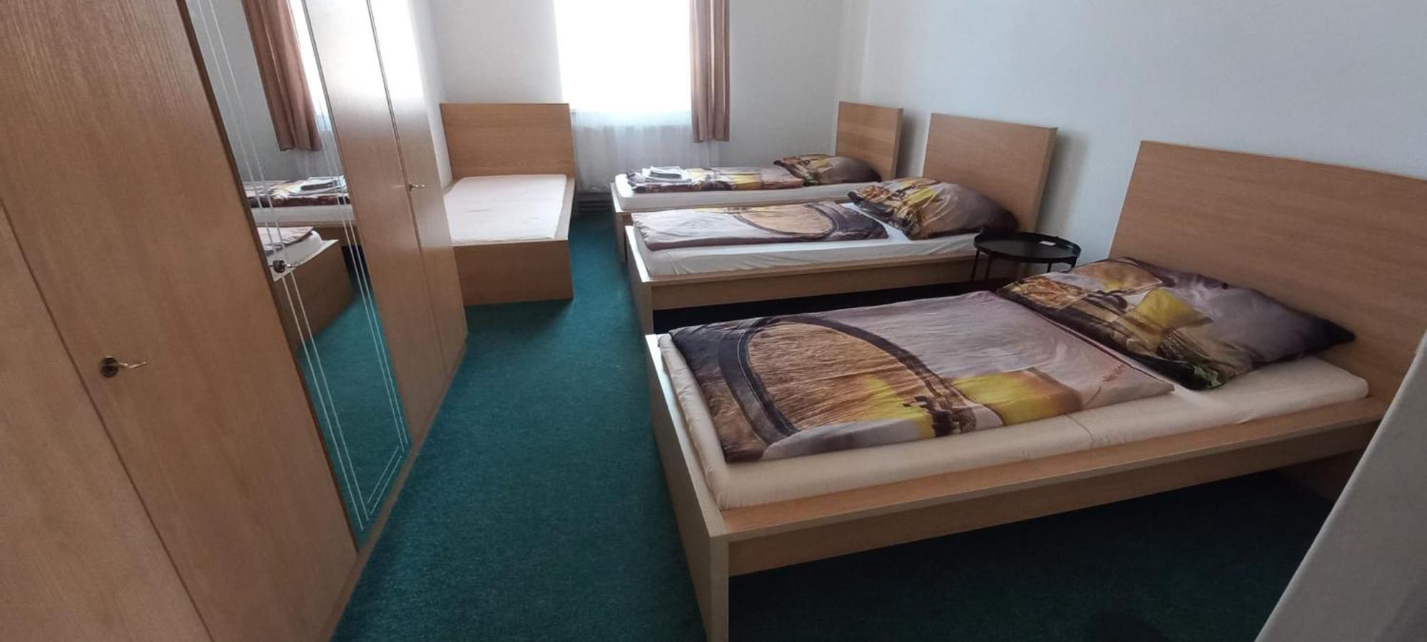 Penzion Eska S Pivovarem Mj Jince Extérieur photo